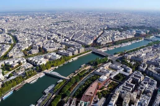 Campagne de distribution de flyers dans les rues bordelaises